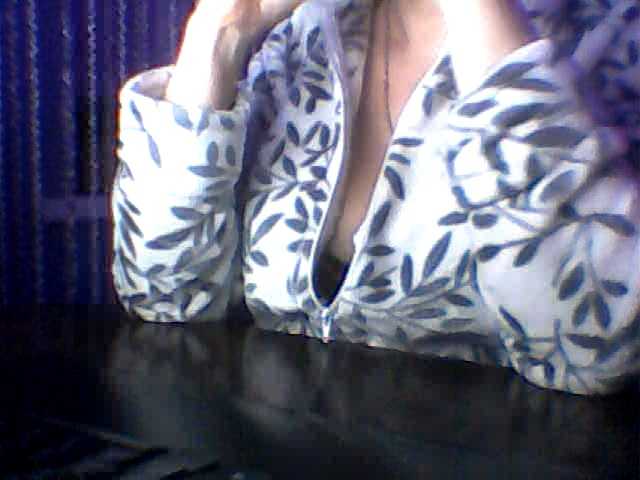 Angelina-- BongaCams Model