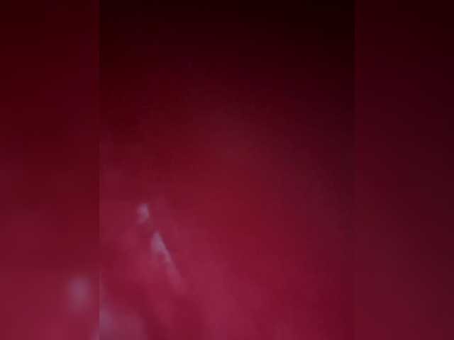 Esmeralda-2petit BongaCams Model