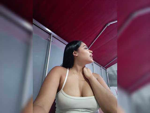 KattyAdams BongaCams Model