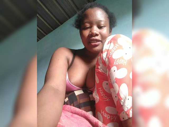 Miorac BongaCams Model