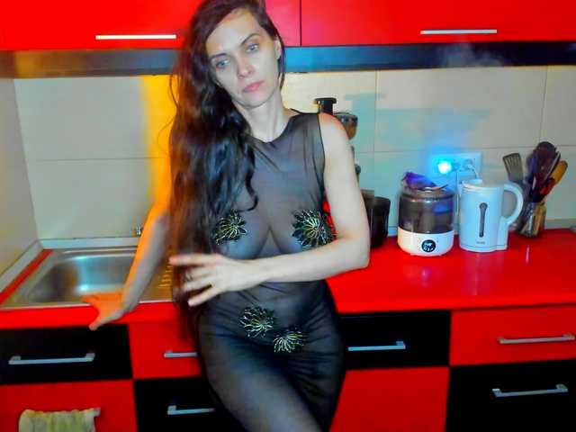 SexQueen11 BongaCams Model