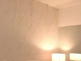 avalodge CamSoda Model