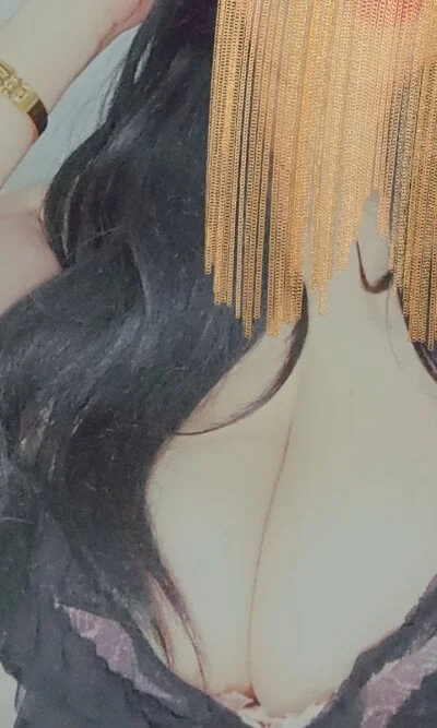 HINATA_hyu Stripchat Model