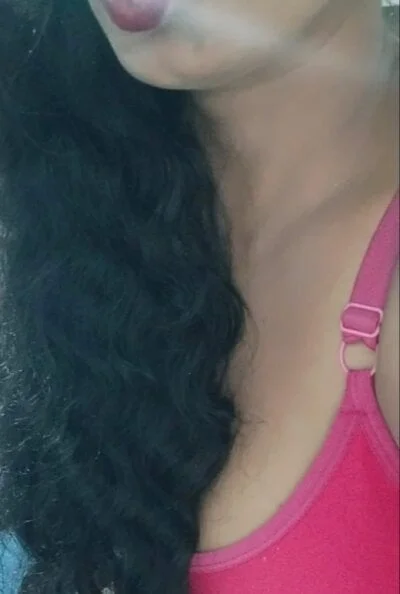 Your-Rasmalai Stripchat Модель